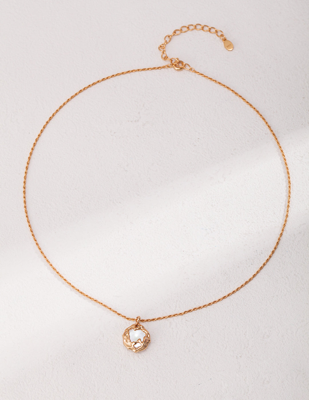 Elysian Melt Pearl Necklace