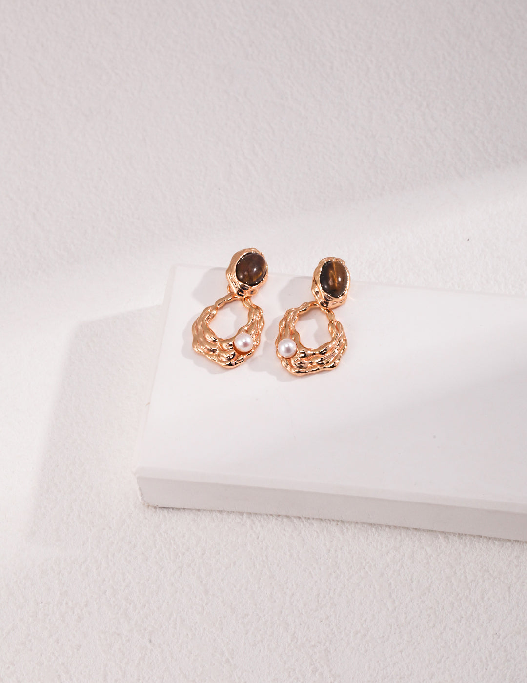 Lumière Tiger Eye & Pearl Earrings