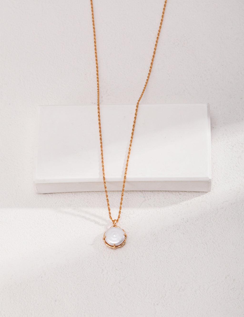 Elysian Melt Pearl Necklace