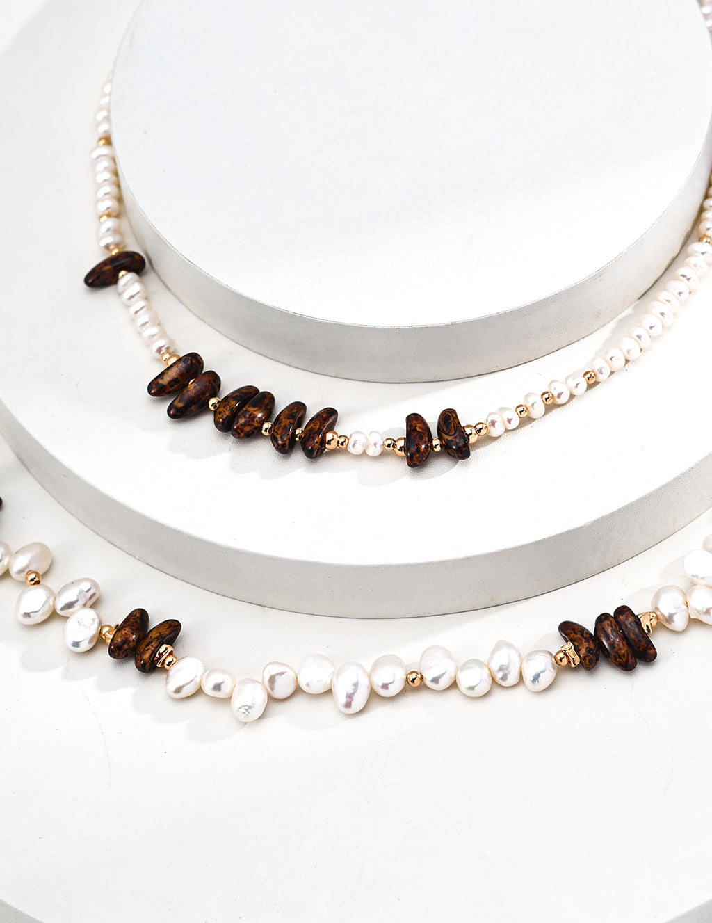 Lumière Pearl & Czech Crystal Necklace
