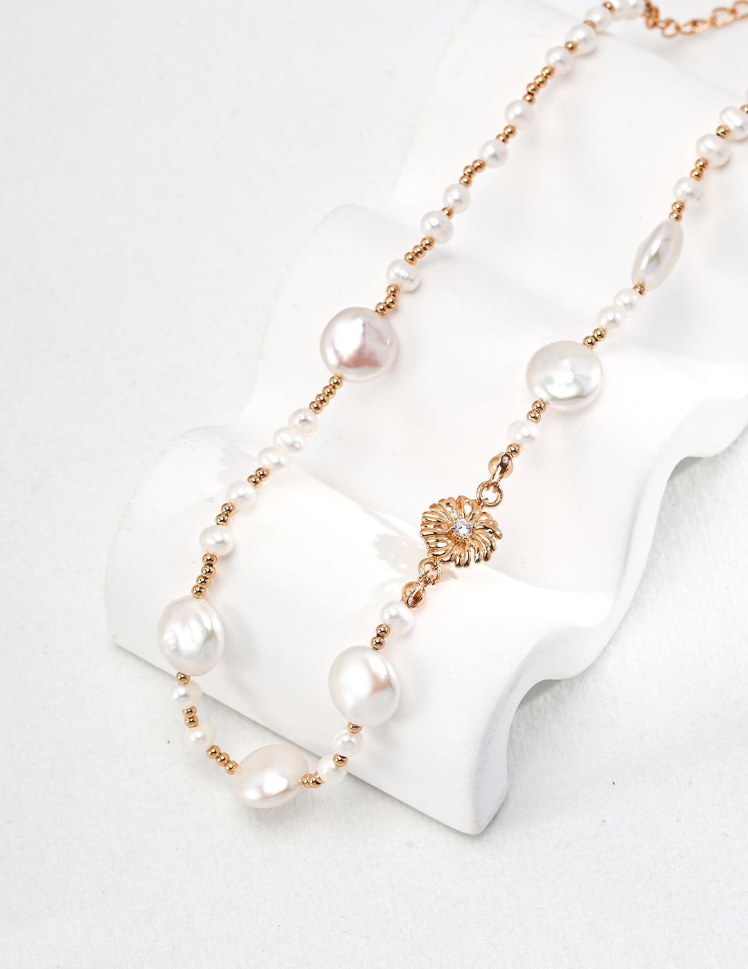 Aurora Bloom Pearl Zircon Necklace