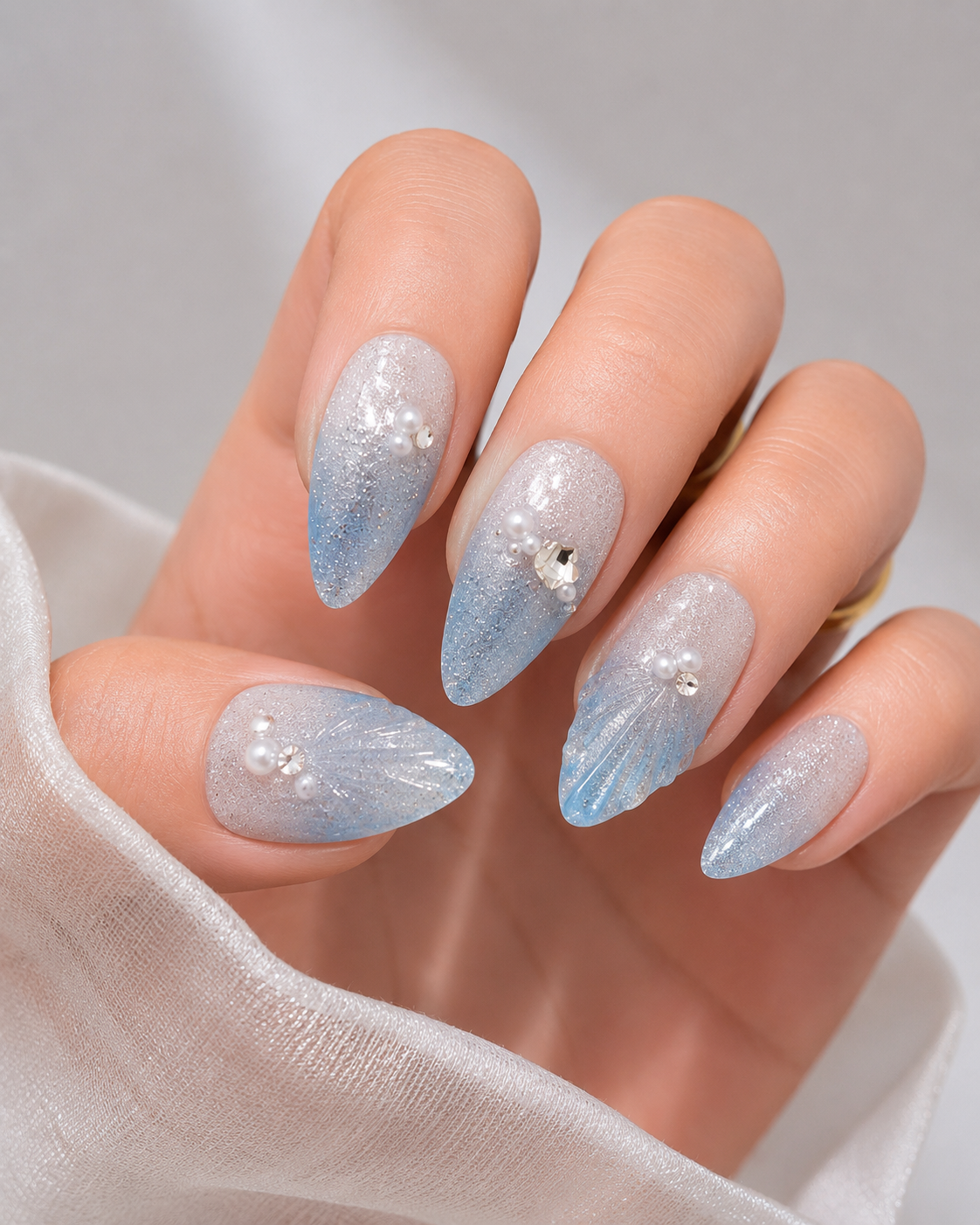 Frosted Pearl Tide