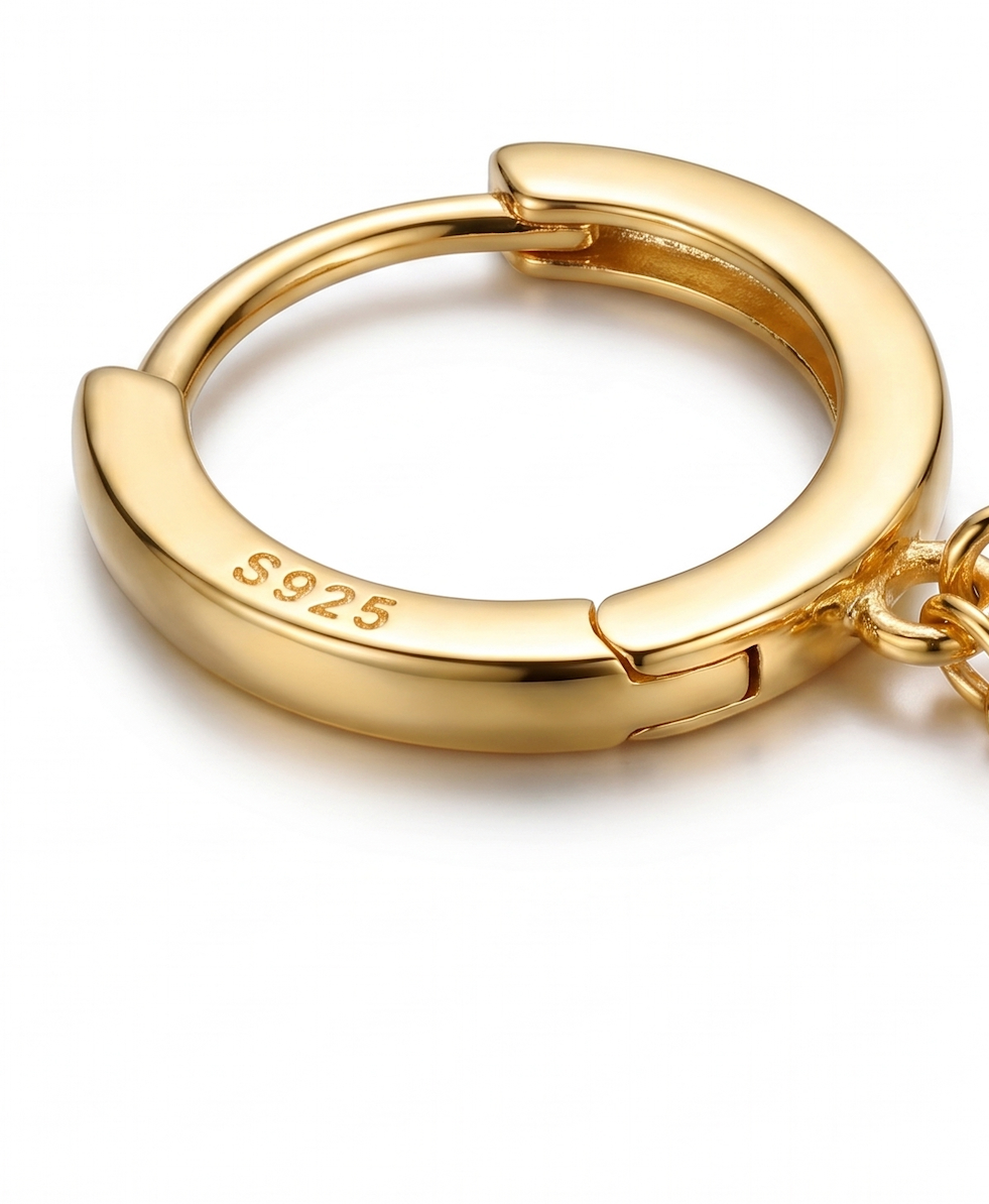 Éclat Pearl Drop Hoops